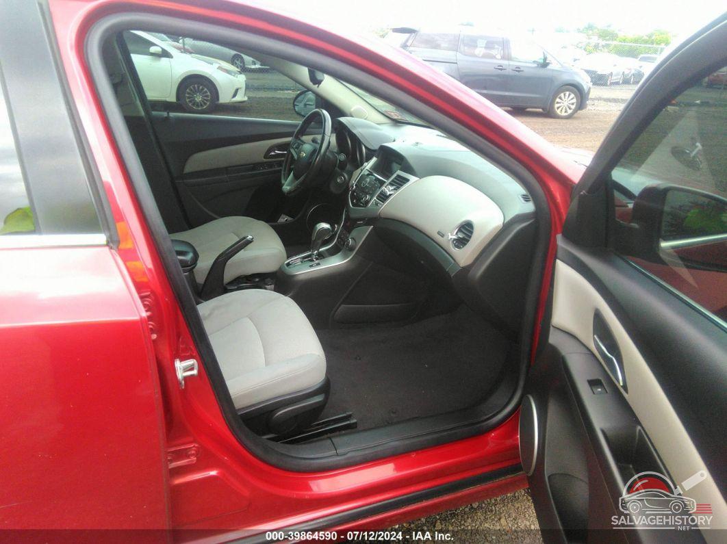 1G1PF5S96B7182232 2011 CHEVROLET CRUZE photo no. 5