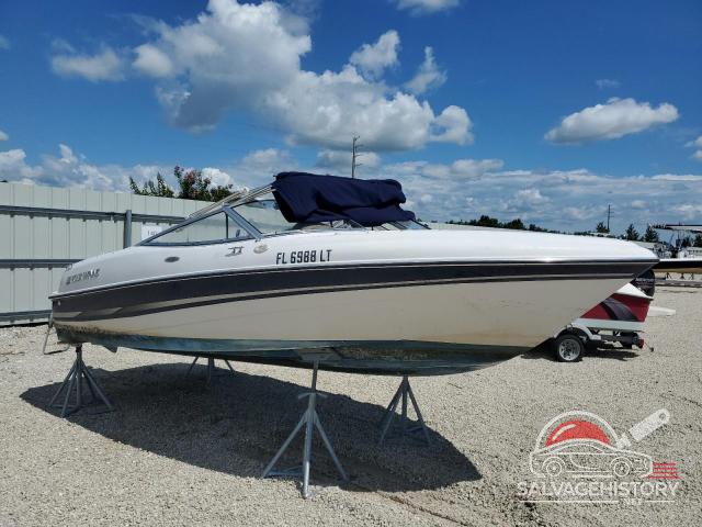 GFNME282J102 2002 FOUR BOAT photo no. 1