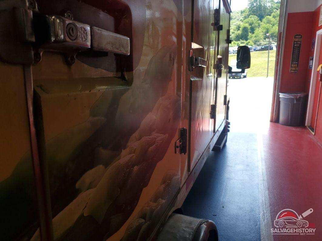 1FDXE4FS3KDC07800 2019 FORD ECONOLINE photo no. 4