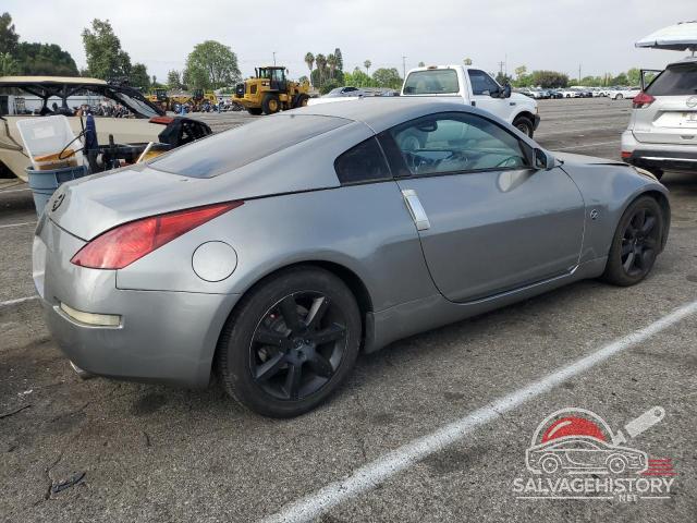JN1AZ34D04M100383 2004 NISSAN 350Z photo no. 3