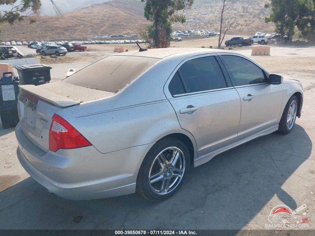 3FAHP0KCXBR211771 2011 FORD FUSION photo no. 4