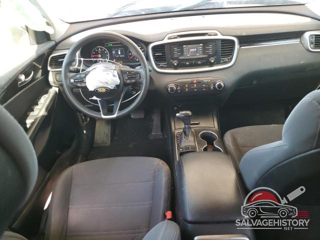 5XYPG4A55GG120599 2016 KIA SORENTO photo no. 8
