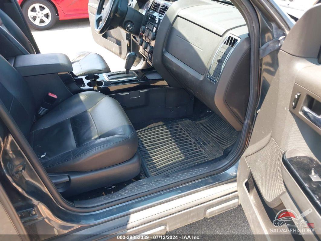 1FMCU94108KA96703 2008 FORD ESCAPE photo no. 5