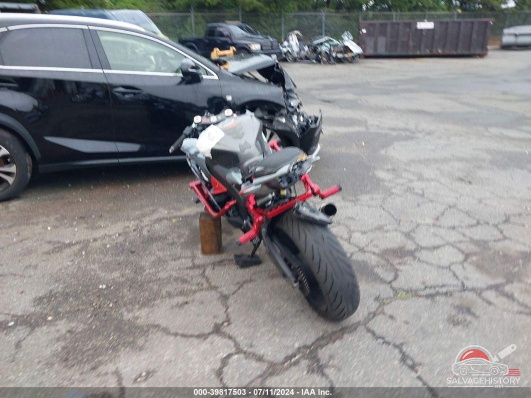 JYARJ16E4GA035086 2016 YAMAHA YZFR6 photo no. 3