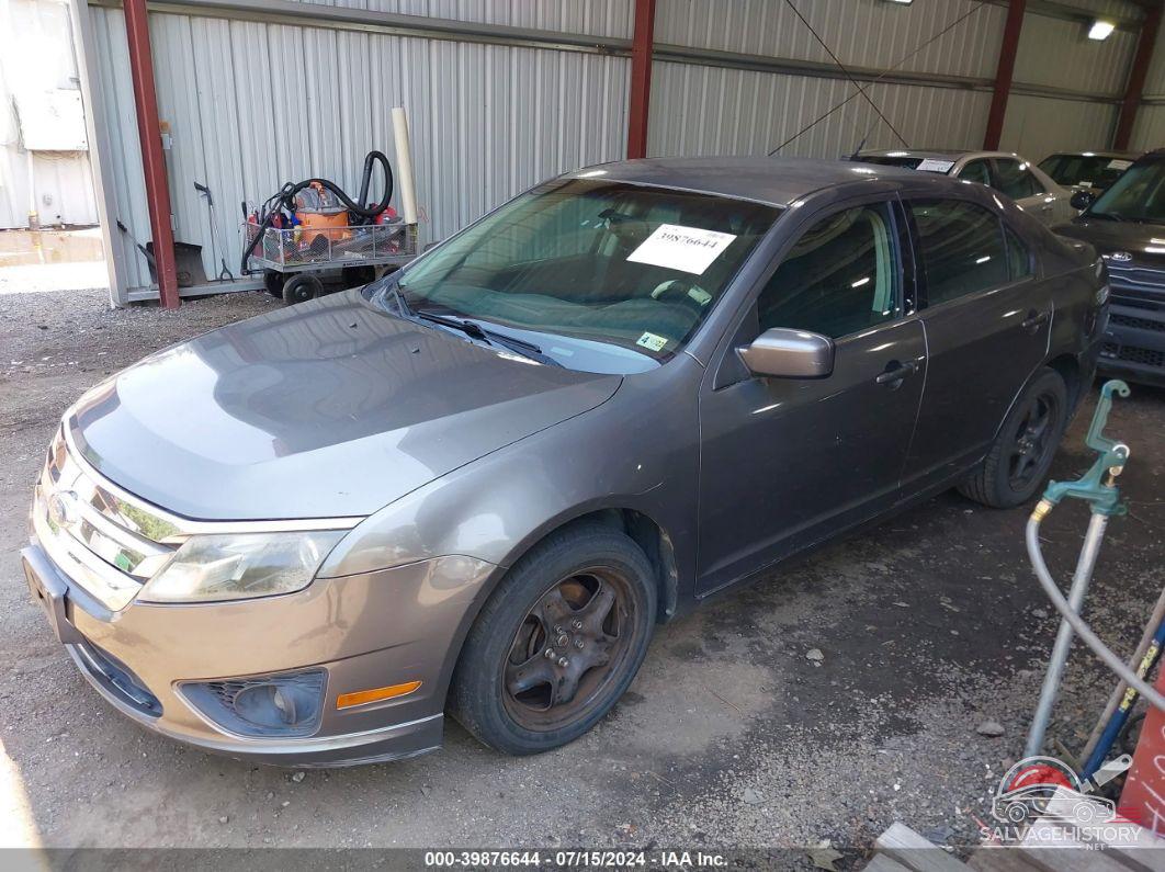 3FAHP0HA2AR135046 2010 FORD FUSION photo no. 2