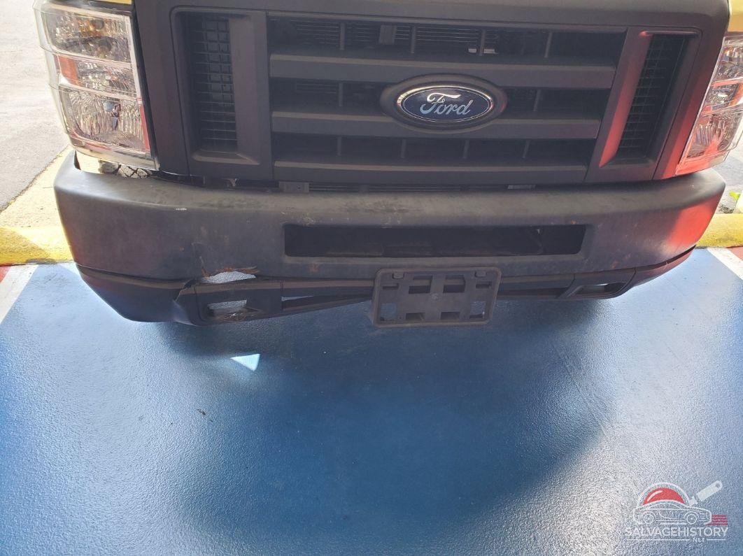 1FDXE4FS8HDC68617 2017 FORD ECONOLINE photo no. 5