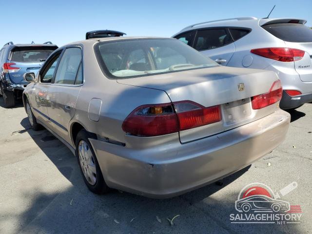3HGCG6650YG702584 2000 HONDA ACCORD photo no. 2