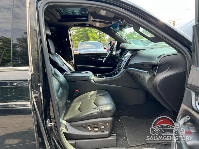1GYS4DKJ1JR334247 2018 CADILLAC ESCALADE photo no. 5