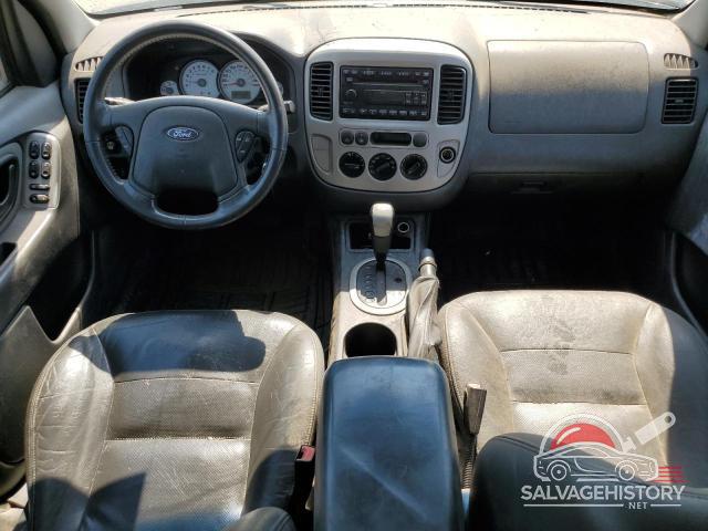 1FMYU93147KA17586 2007 FORD ESCAPE photo no. 8