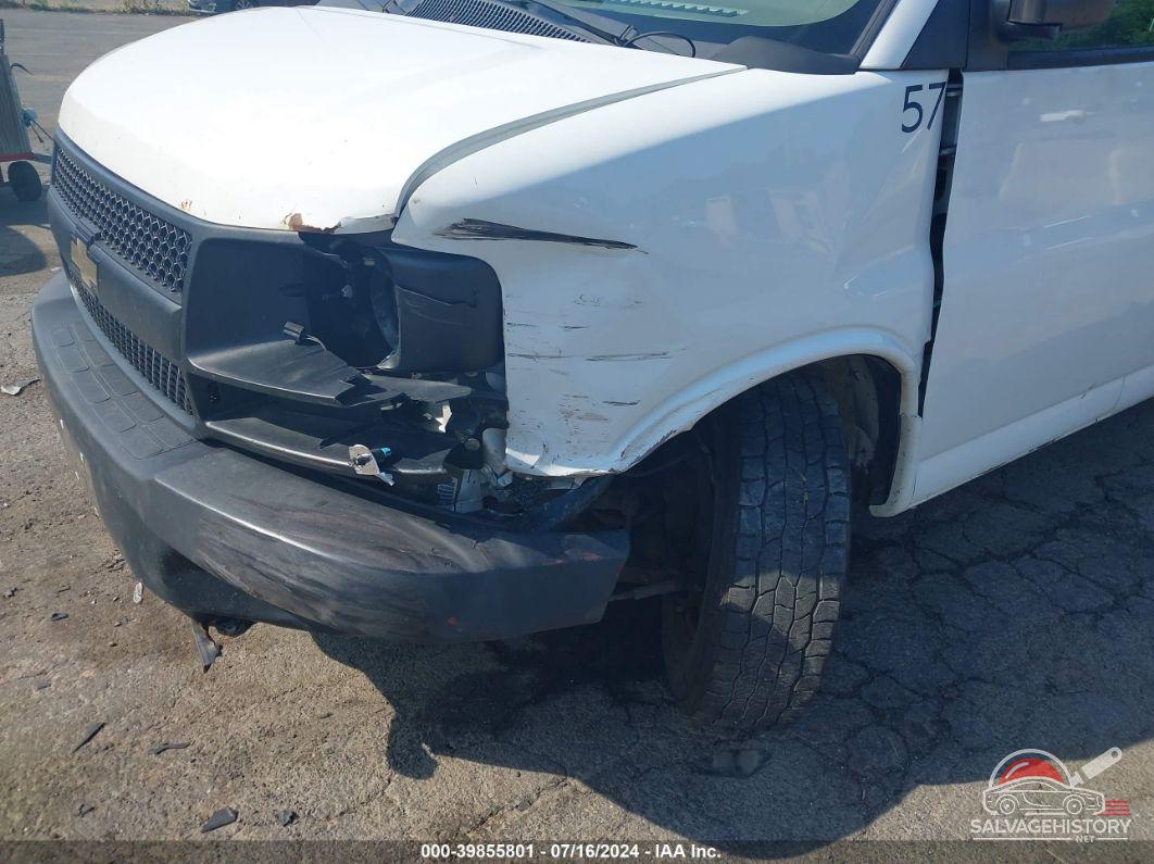 1GCWGFCA0C1199157 2012 CHEVROLET EXPRESS 2500 photo no. 6