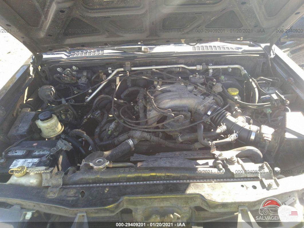 1N6ED27T5YC303868 2000 NISSAN FRONTIER 2WD photo no. 10