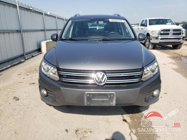 WVGBV7AX0CW004402 2012 VOLKSWAGEN TIGUAN photo no. 5