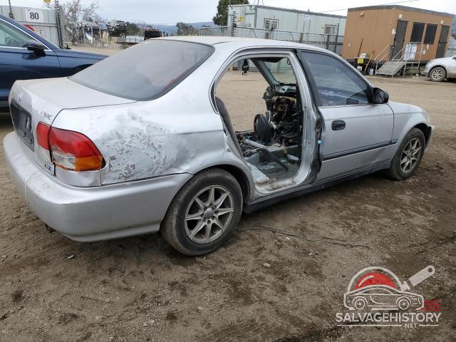 JHMEJ667XWS009746 1998 HONDA CIVIC photo no. 3