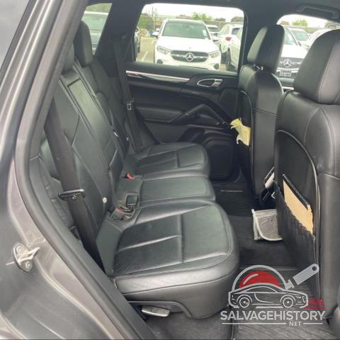 WP1AA2A26ELA03843 2014 PORSCHE CAYENNE photo no. 6