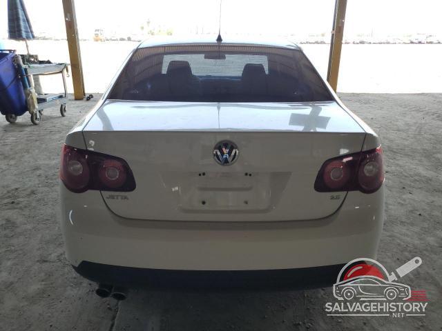 3VWJZ7AJ3AM003142 2010 VOLKSWAGEN JETTA photo no. 6