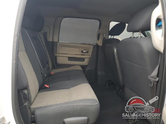 3D7UT2HL1AG135770 2010 DODGE All Models photo no. 10