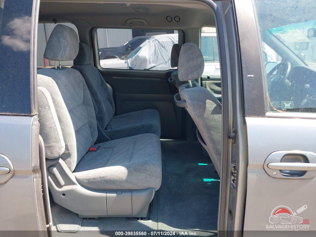 5FNRL18612B023353 2002 HONDA ODYSSEY photo no. 8