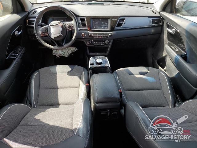 KNDCC3LG3K5021977 2019 KIA NIRO photo no. 8