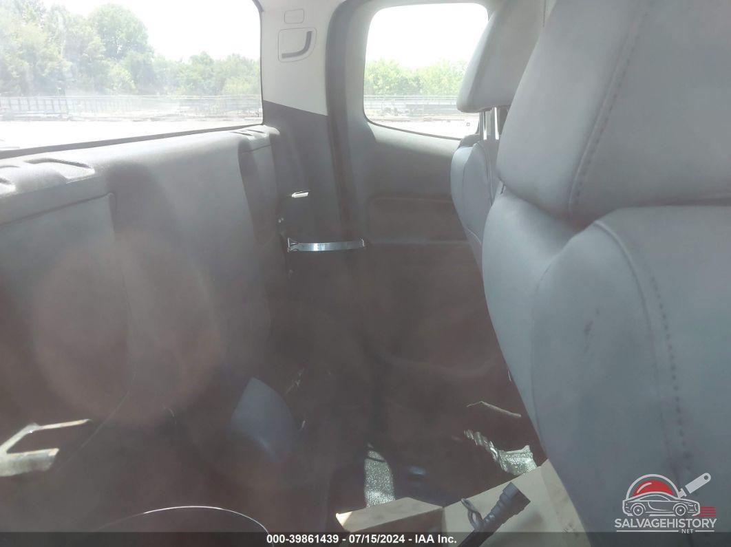 1GCHSBEA2H1318864 2017 CHEVROLET COLORADO photo no. 8