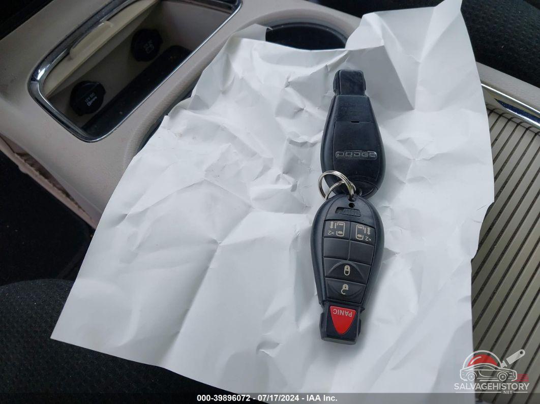 2C4RDGDG5CR109737 2012 DODGE GRAND CARAVAN photo no. 11
