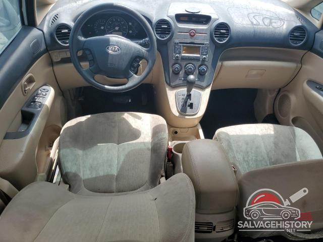 KNAFG528397237203 2009 KIA RONDO photo no. 8