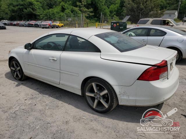 YV1672MCXBJ113550 2011 VOLVO C70 photo no. 2
