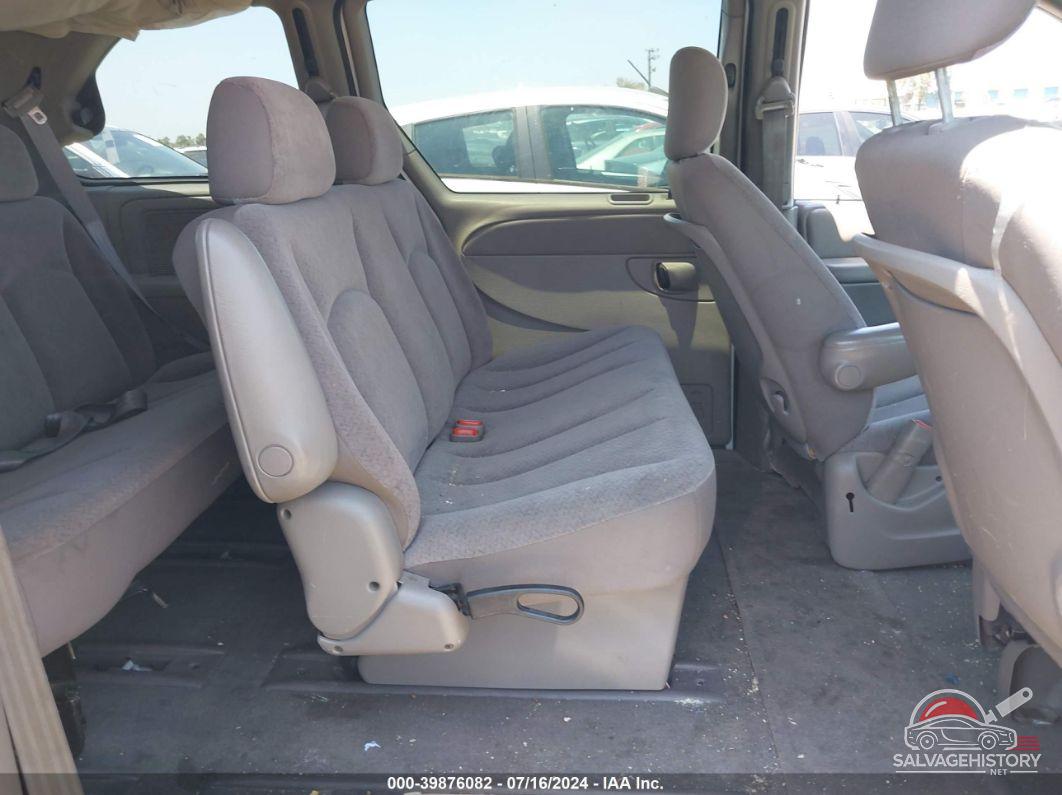 1C4GJ45342B590197 2002 CHRYSLER VOYAGER photo no. 8