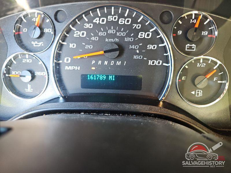 1GCWGAFF7H1338993 2017 CHEVROLET EXPRESS 2500 photo no. 8