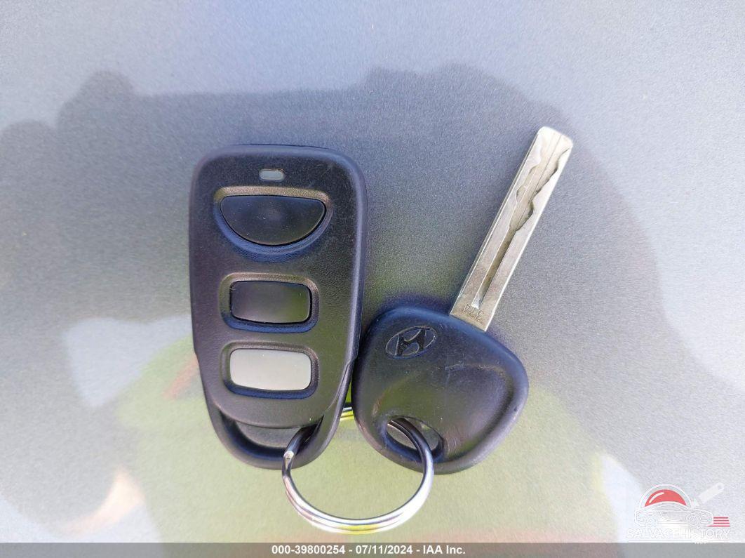 KMHDC8AE6AU064860 2010 HYUNDAI ELANTRA TOURING photo no. 11