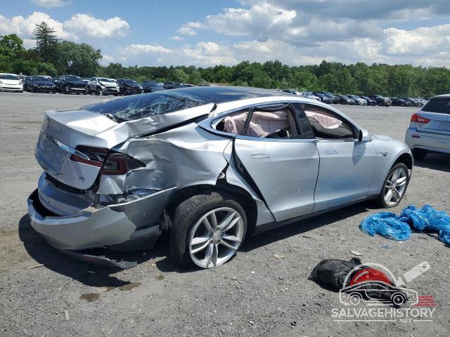 5YJSA1H1XEFP39703 2014 TESLA MODEL S photo no. 3
