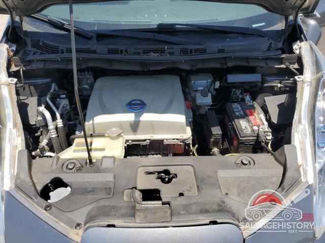 1N4AZ0CP4FC324732 2015 NISSAN LEAF photo no. 12