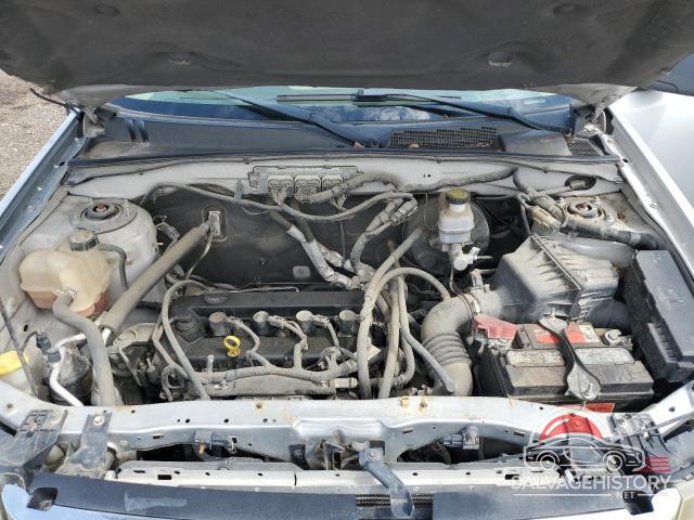 1FMCU03769KA95395 2009 FORD ESCAPE photo no. 12