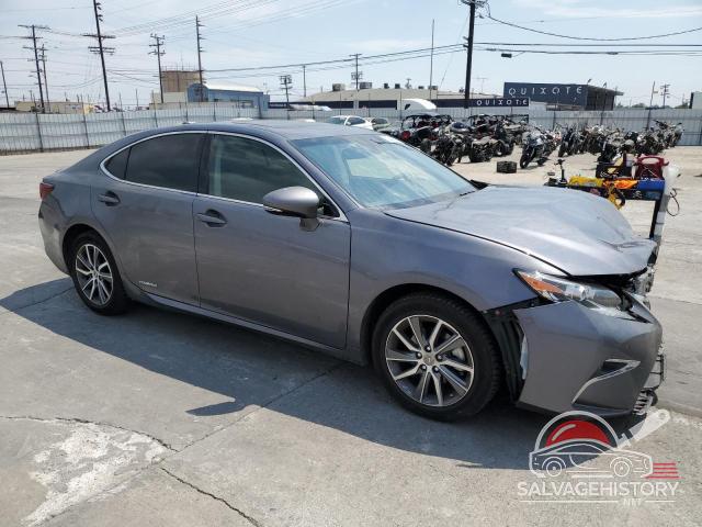 JTHBW1GG2H2151209 2017 LEXUS ES300 photo no. 4