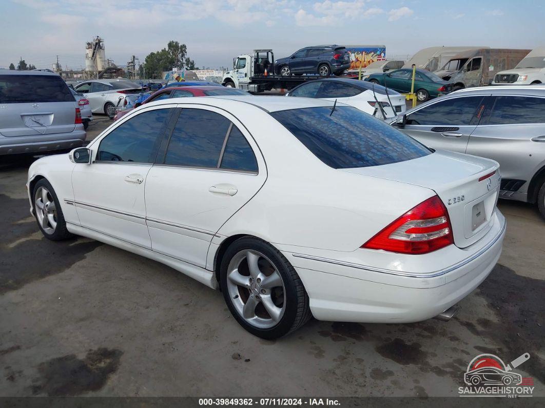 WDBRF40J85A730213 2005 MERCEDES-BENZ C 230 photo no. 3
