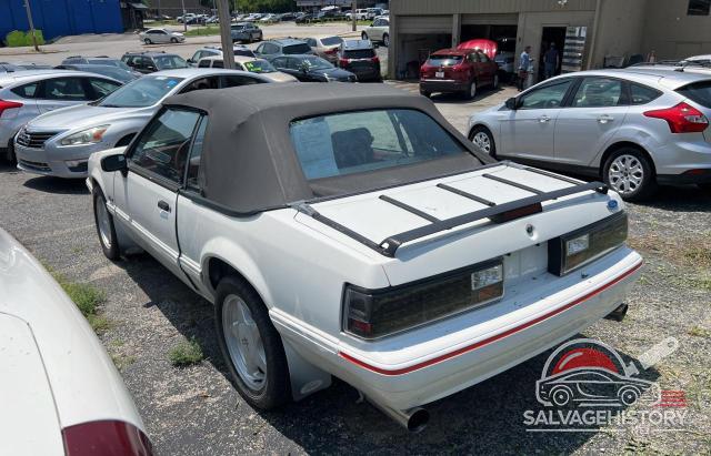 1FACP44EXNF152450 1992 FORD MUSTANG photo no. 3