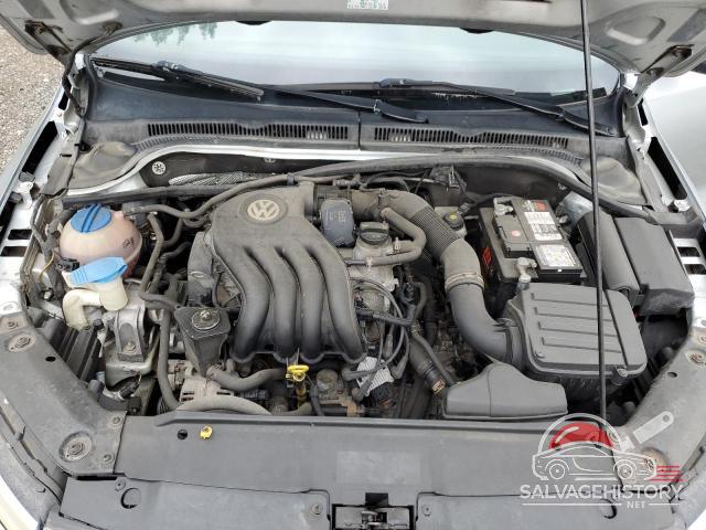 3VW2K7AJ2EM252983 2014 VOLKSWAGEN JETTA photo no. 11
