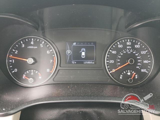 5XXGU4L36JG226849 2018 KIA OPTIMA photo no. 9