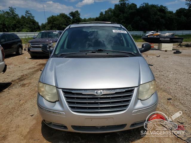 2C8GP64L15R530457 2005 CHRYSLER MINIVAN photo no. 5