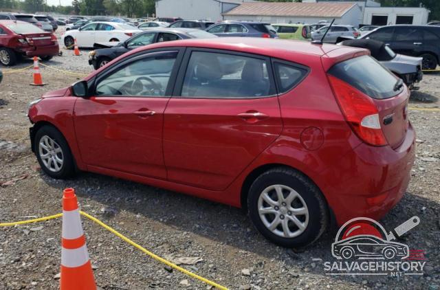 KMHCT5AE8DU093422 2013 HYUNDAI ACCENT photo no. 2