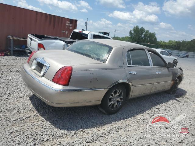 1LNHM81W41Y706878 2001 LINCOLN TOWNCAR photo no. 3