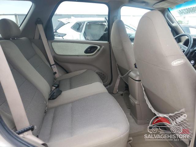 1FMCU04111KC54399 2001 FORD ESCAPE photo no. 10