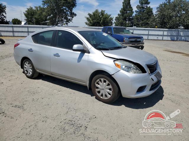 3N1CN7AP5DL893264 2013 NISSAN VERSA photo no. 4