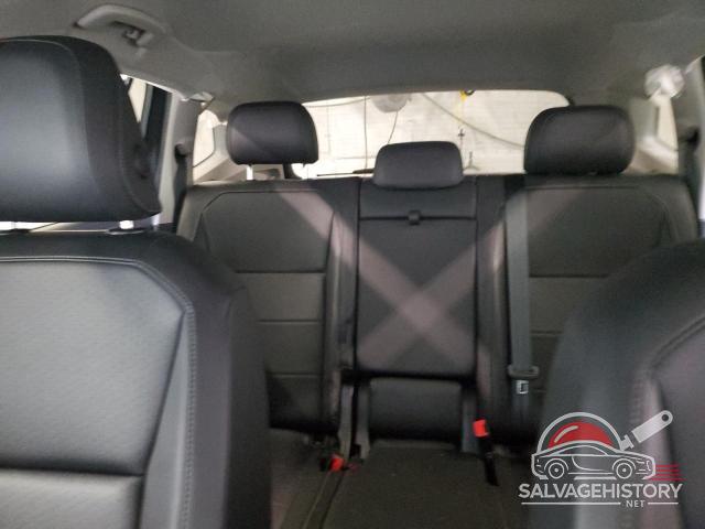 3VV2B7AXXLM173289 2020 VOLKSWAGEN TIGUAN photo no. 10