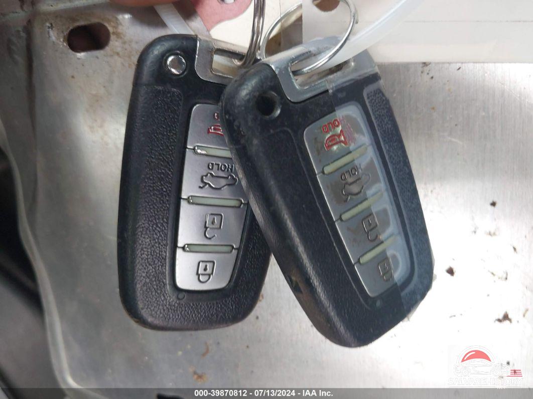 KMHGC4DDXDU243688 2013 HYUNDAI GENESIS photo no. 11