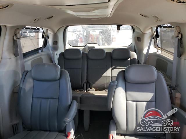 2A4RR5DX5AR142721 2010 CHRYSLER MINIVAN photo no. 10