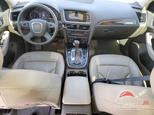 WA1LKAFP2AA095877 2010 AUDI Q5 photo no. 8