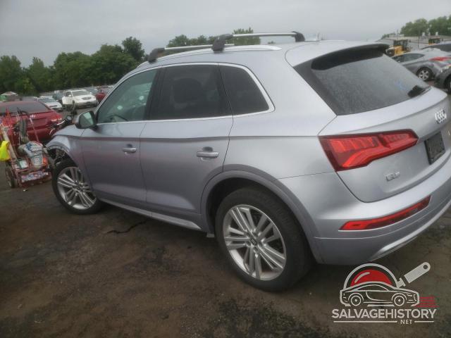 WA1BNAFY5J2120602 2018 AUDI Q5 photo no. 2