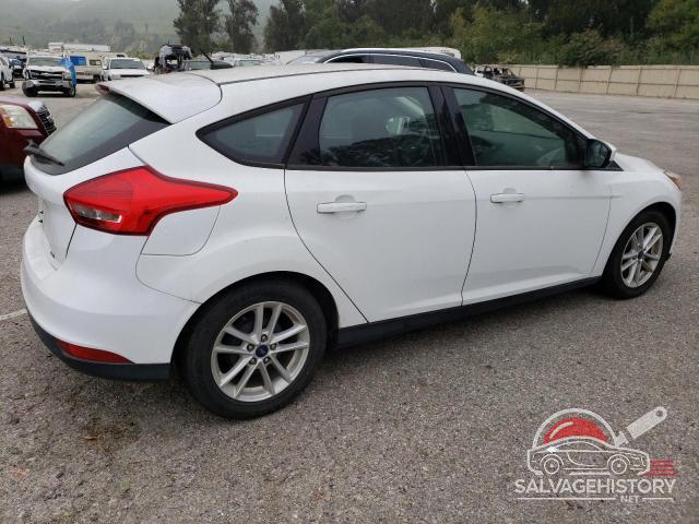 1FADP3K22JL245076 2018 FORD FOCUS photo no. 3