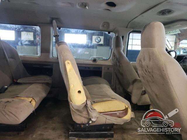 1FBNE3BL2ADA45570 2010 FORD ALL Models photo no. 11