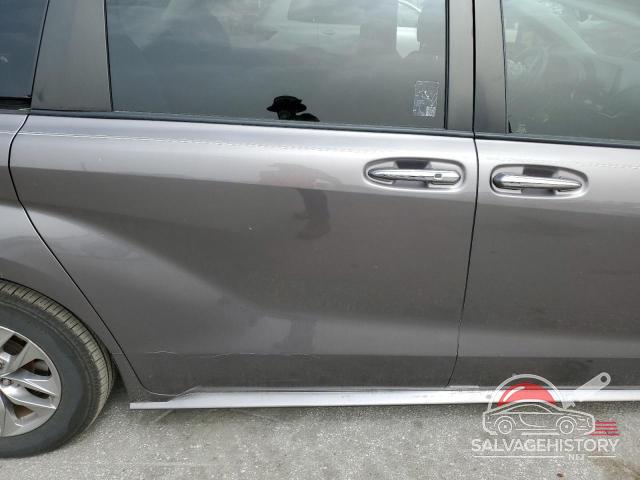 5TDYRKEC5MS058406 2021 TOYOTA All Models photo no. 11